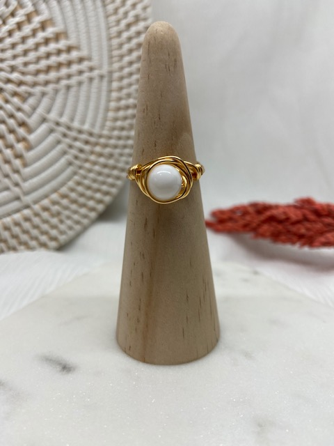 White Wire Wrapped Ring - Le'div Collections